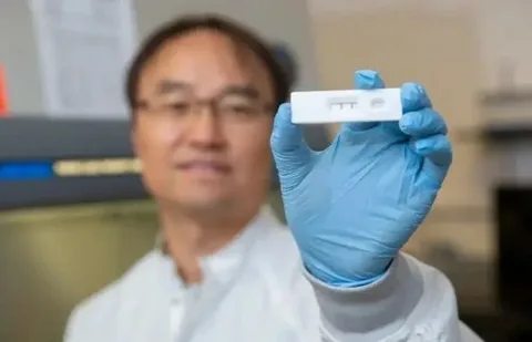 تصویر 3 از کیت خون در مدفوع با تشخیص راحت و سریع و کیفیت بی نظیر